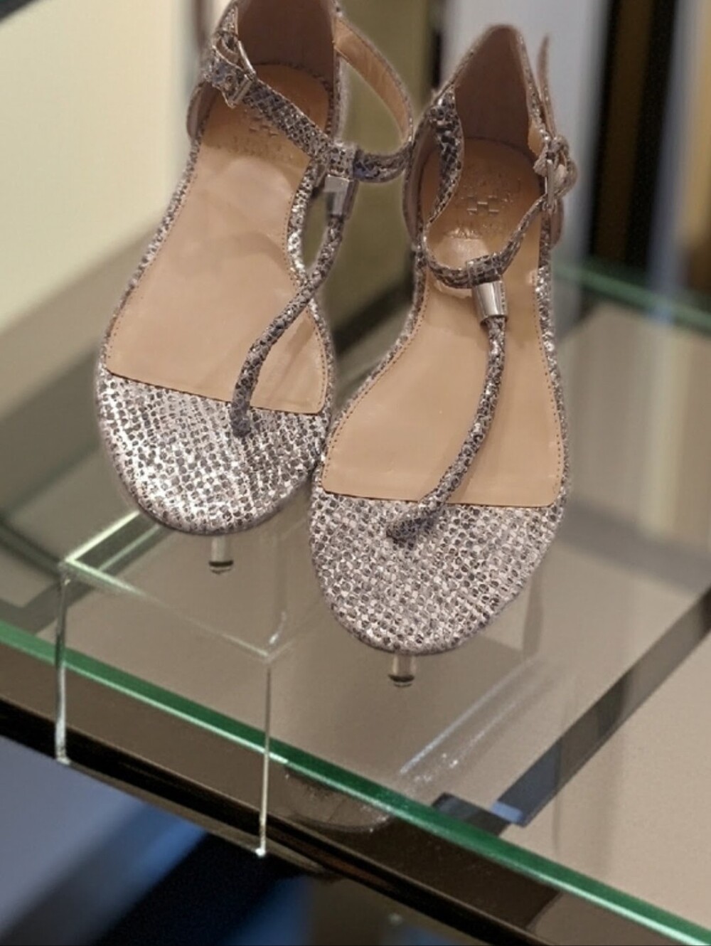 Vince Camuto Metallic Snake Print Silver & Black Sandals Size 7M